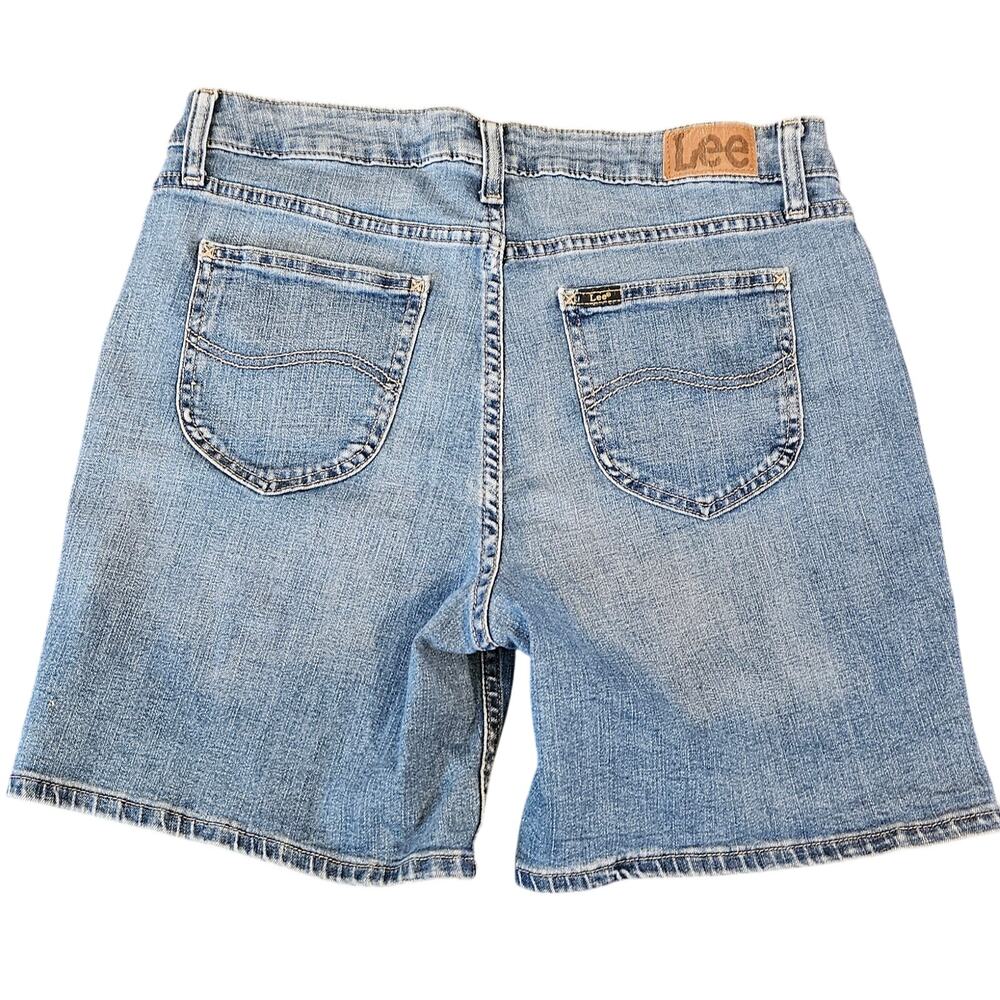 Lee Womens distressed denim stretch shorts - Picture 3 of 4